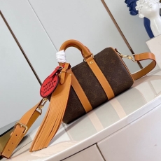 LV Speedy Bags